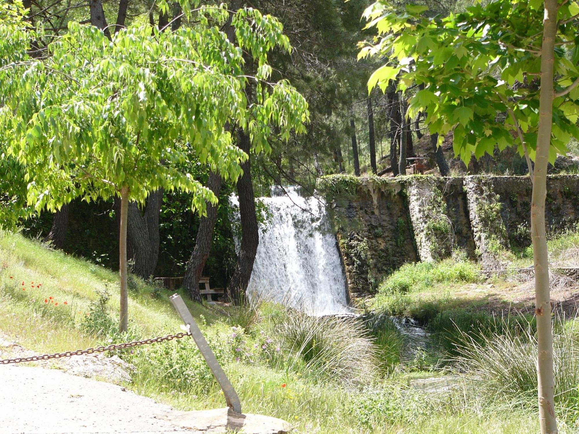 El Enebro Villa Villaverde De Guadalimar Eksteriør billede